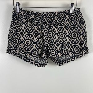 ✨3/$25✨ Revamped Aztec Print Cloth Shorts - XS
